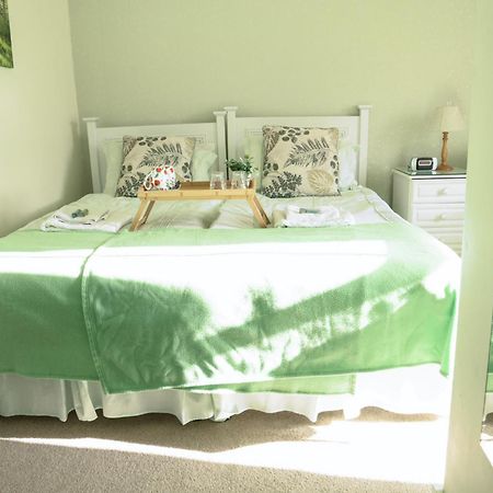 אברדין Hallmark Guest House מראה חיצוני תמונה