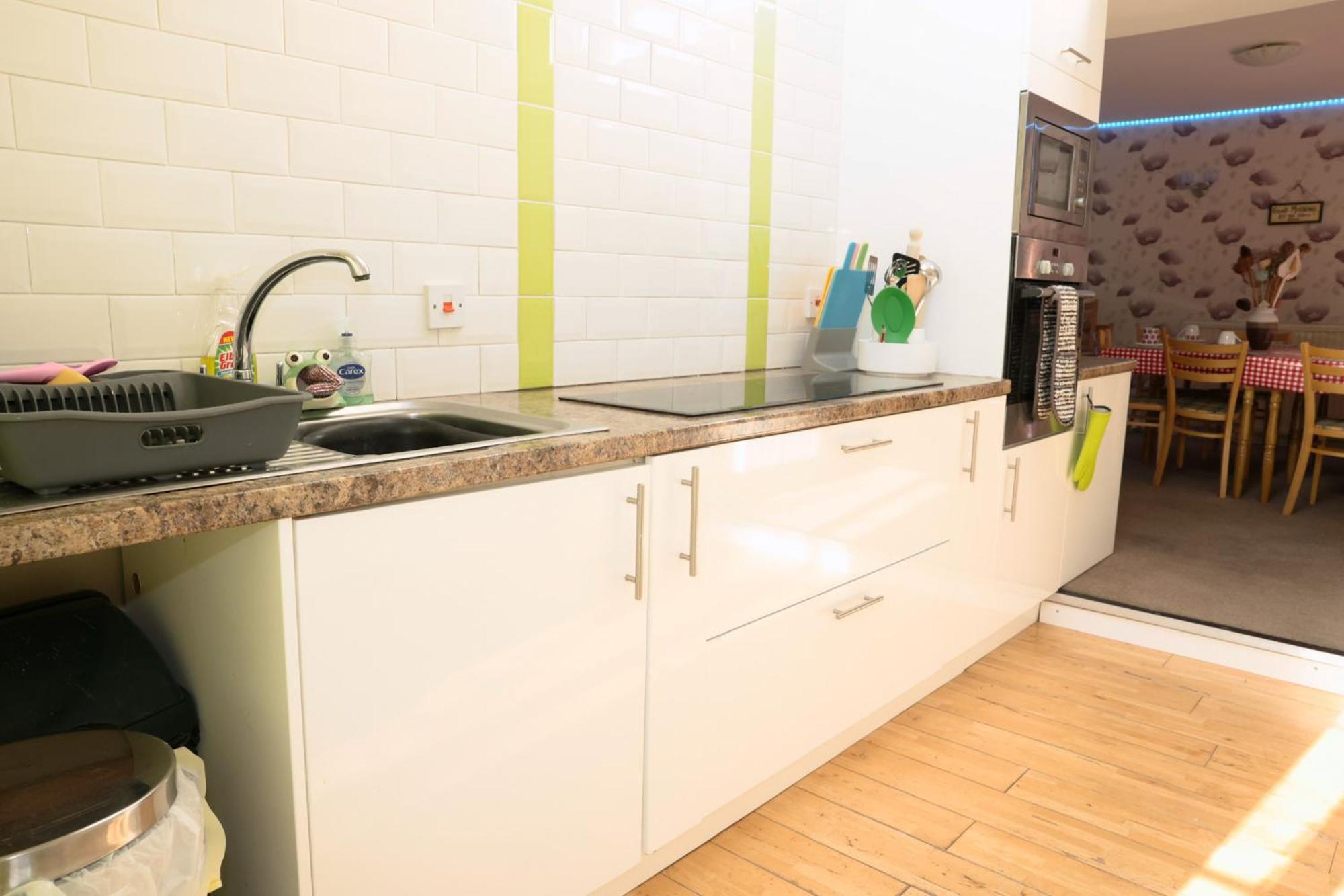 אברדין Hallmark Guest House מראה חיצוני תמונה